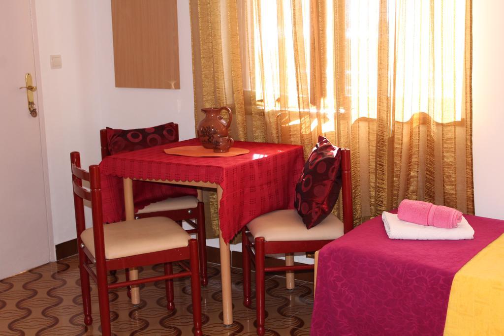 הרצג-נובי Guest House Tomanovic מראה חיצוני תמונה