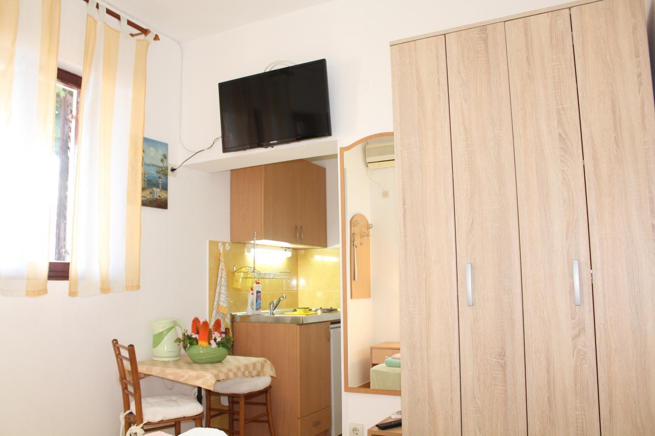 הרצג-נובי Guest House Tomanovic מראה חיצוני תמונה
