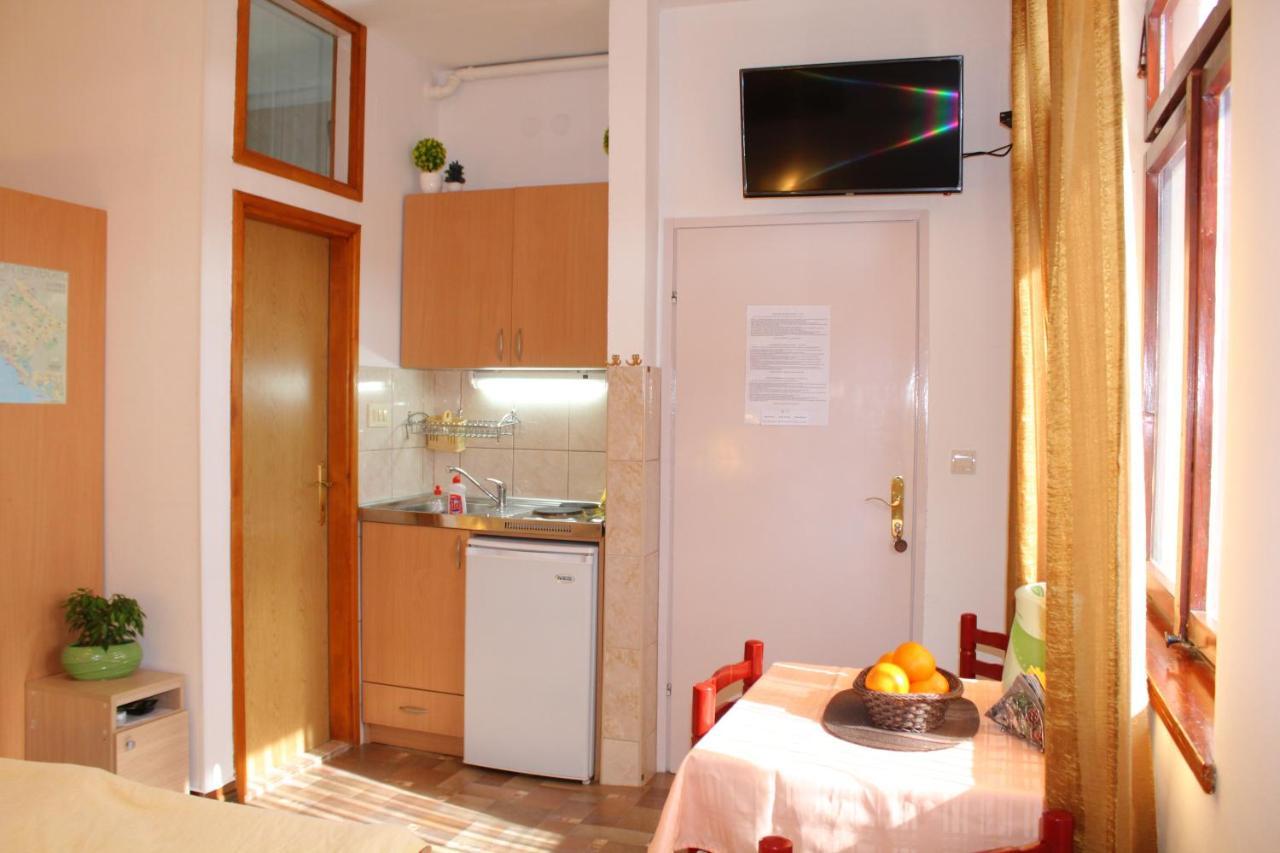 הרצג-נובי Guest House Tomanovic מראה חיצוני תמונה