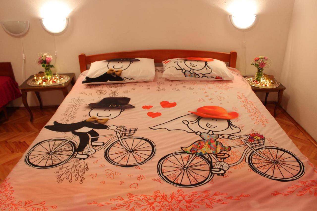 הרצג-נובי Guest House Tomanovic מראה חיצוני תמונה